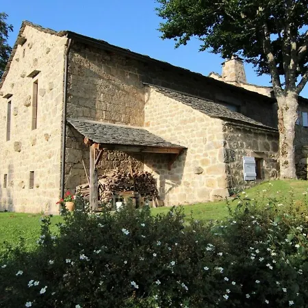 Holiday home Saint-jeures, 2 Pieces, 3 Personnes - Fr-1-582-50 *